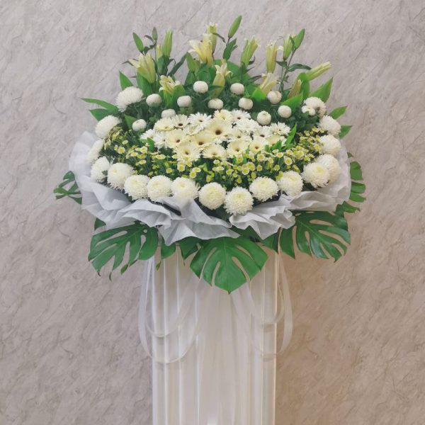 Grand Tribute - Image 1