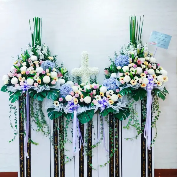 Endless Love Cross #502